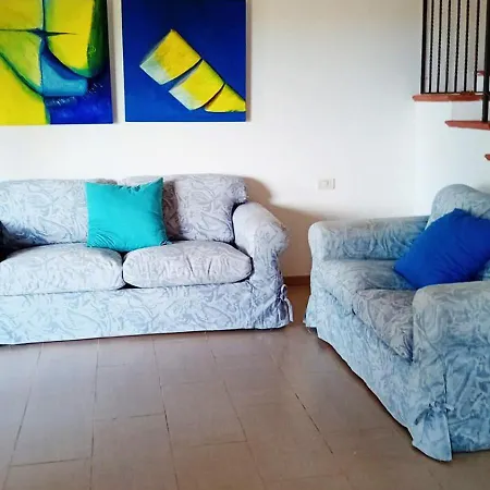 Serena A Vila Stintino